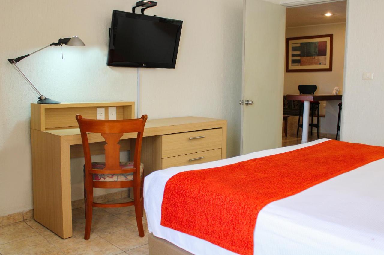 Hotel & Suites Real Del Lago Villahermosa Extérieur photo
