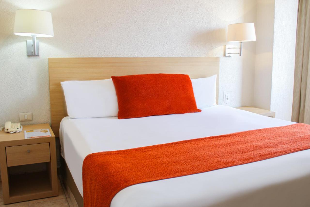 Hotel & Suites Real Del Lago Villahermosa Extérieur photo