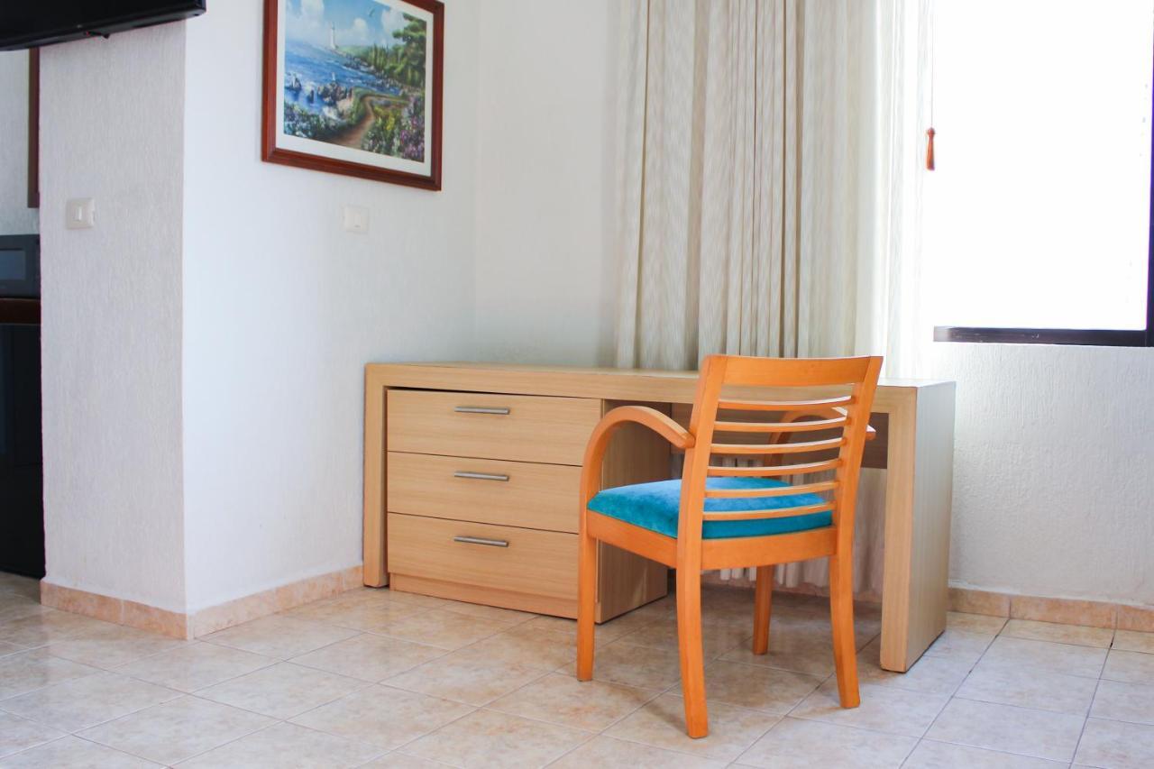 Hotel & Suites Real Del Lago Villahermosa Extérieur photo