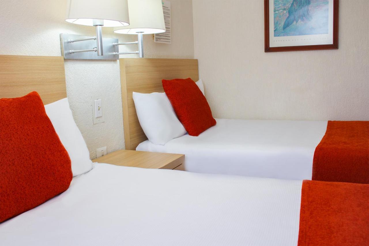 Hotel & Suites Real Del Lago Villahermosa Extérieur photo