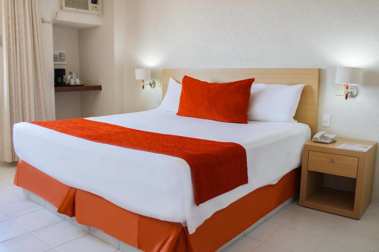 Hotel & Suites Real Del Lago Villahermosa Extérieur photo