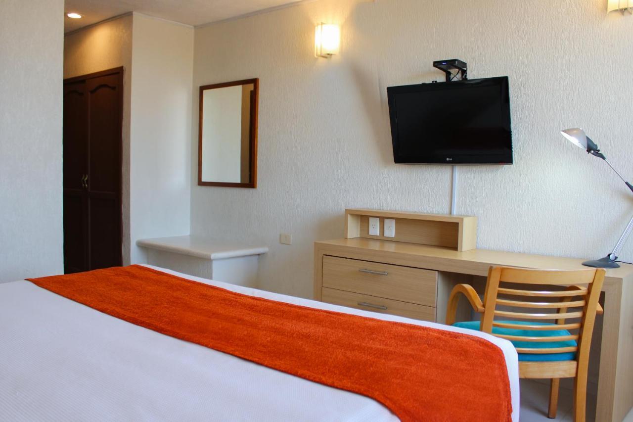 Hotel & Suites Real Del Lago Villahermosa Extérieur photo