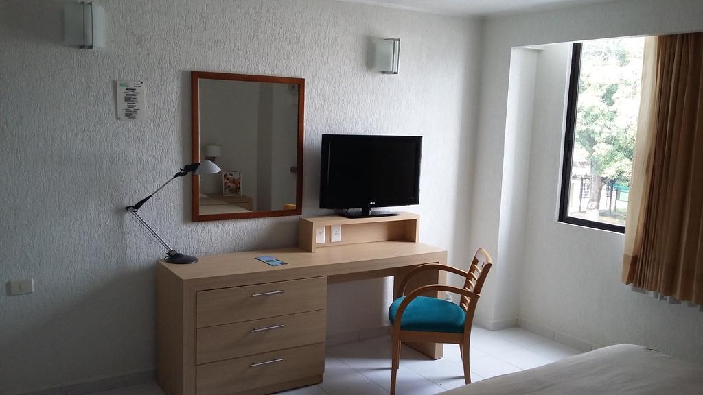 Hotel & Suites Real Del Lago Villahermosa Extérieur photo