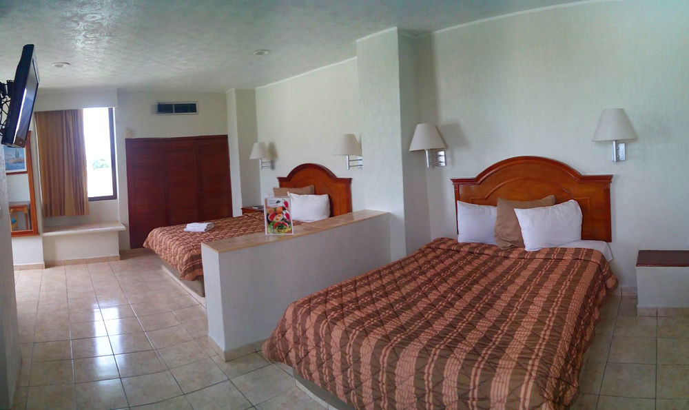 Hotel & Suites Real Del Lago Villahermosa Extérieur photo