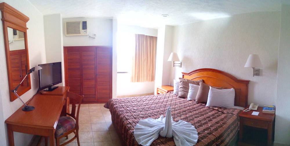 Hotel & Suites Real Del Lago Villahermosa Extérieur photo