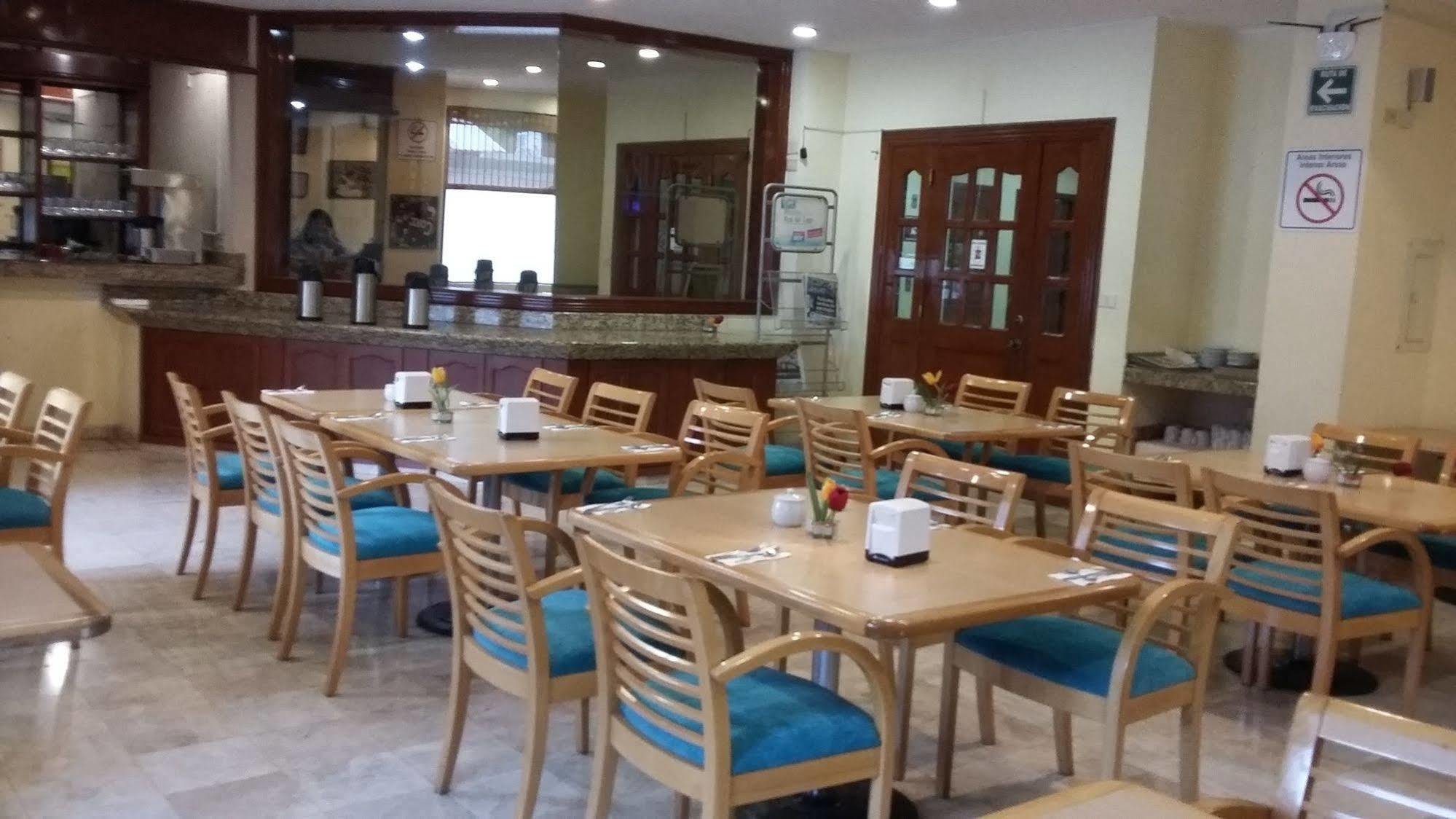 Hotel & Suites Real Del Lago Villahermosa Extérieur photo