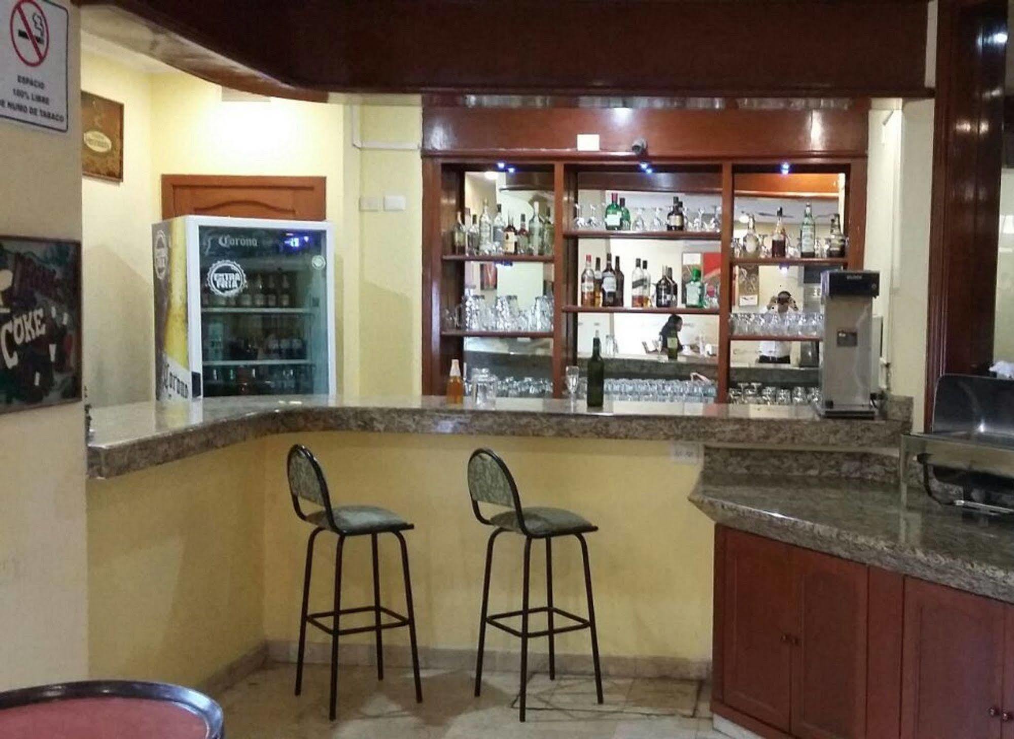 Hotel & Suites Real Del Lago Villahermosa Extérieur photo
